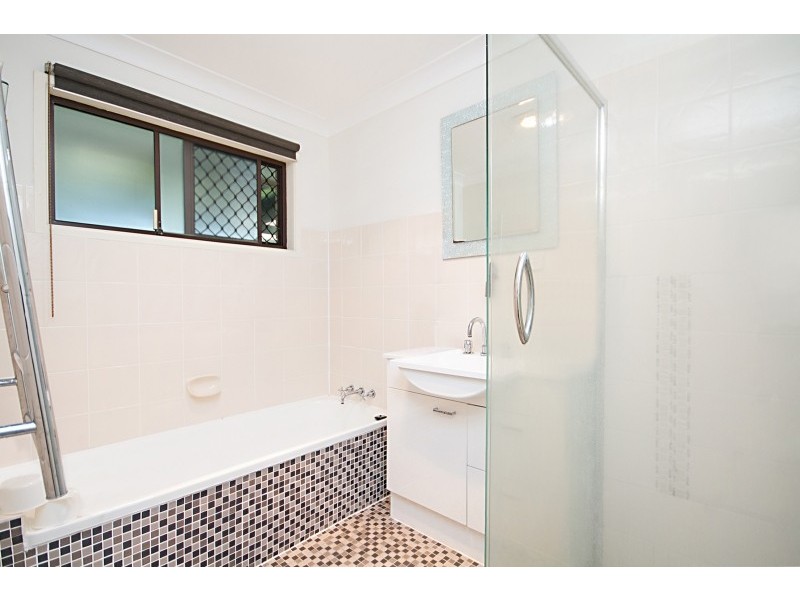 6 Red Bass Avenue, Tweed Heads West NSW 2485