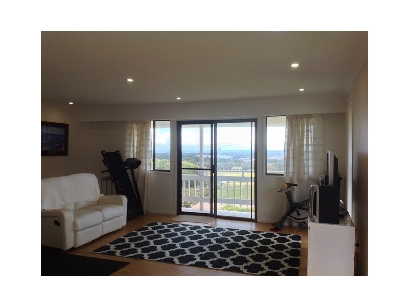 36 Seaview Street, Tweed Heads South NSW 2486
