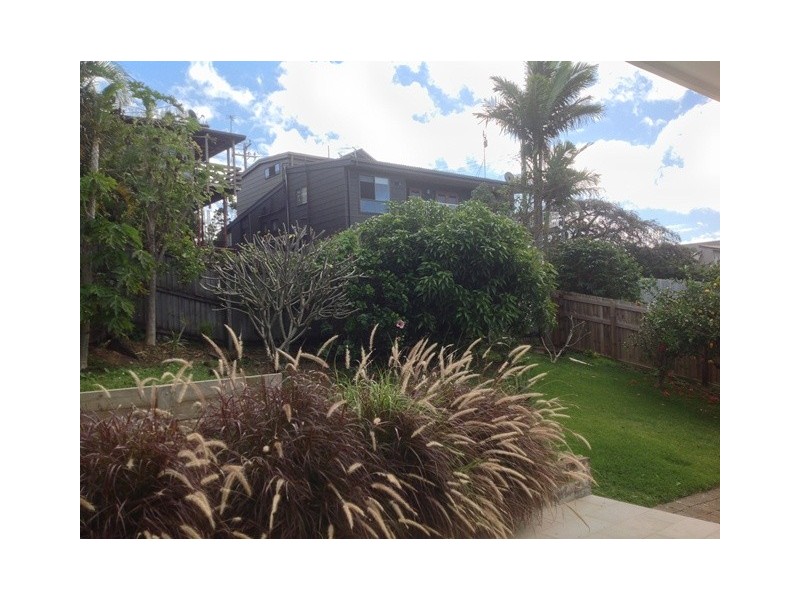 36 Seaview Street, Tweed Heads South NSW 2486