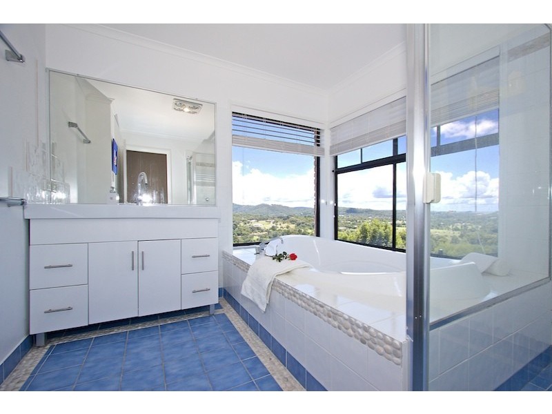 10 Dalwood Court, Tallebudgera QLD 4228