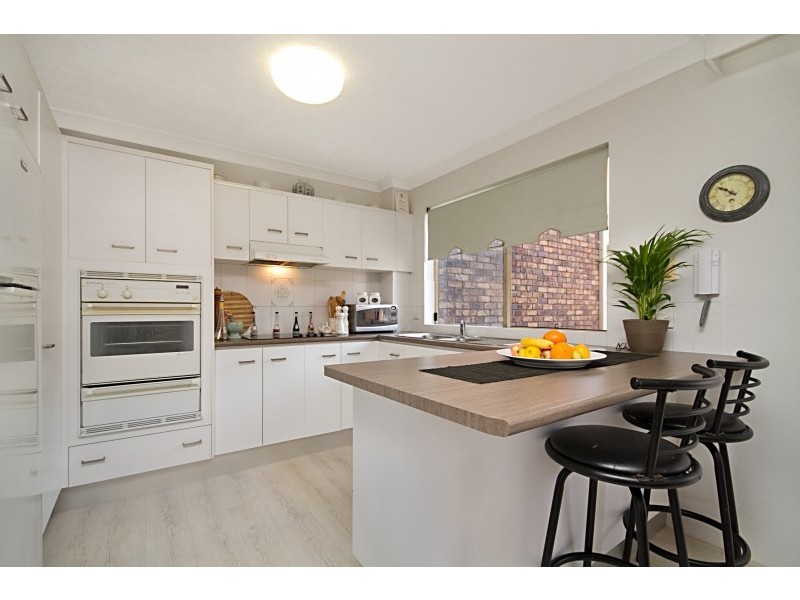 7/15-17 South Street, Kirra QLD 4225