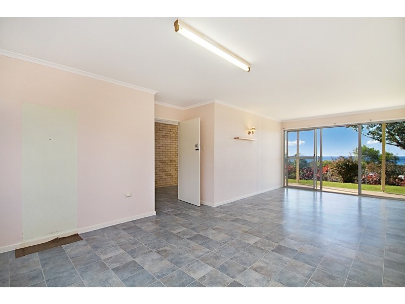 28 Walter Crescent, Banora Point NSW 2486