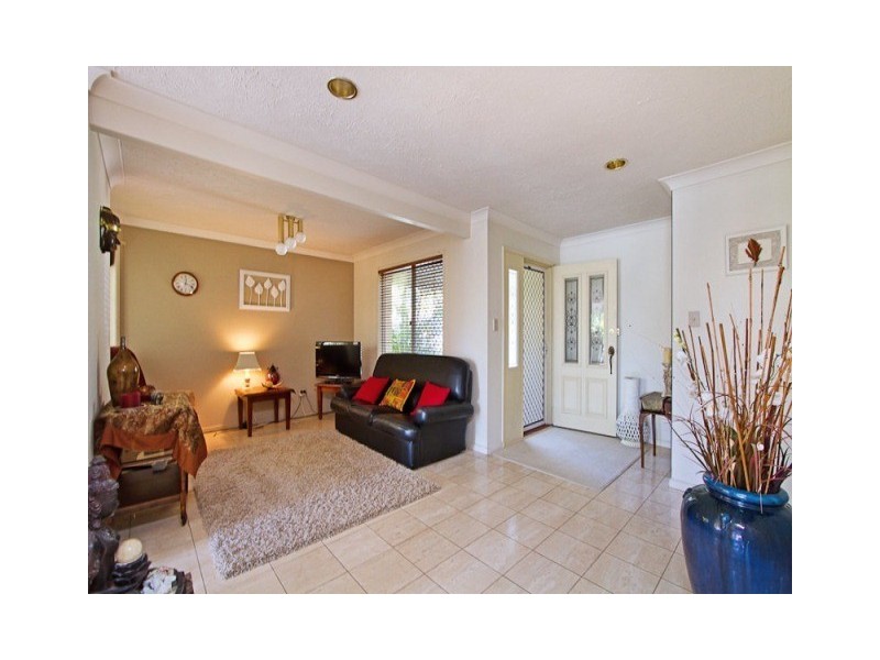 13/2-10 Coolgardie Street, Elanora QLD 4221