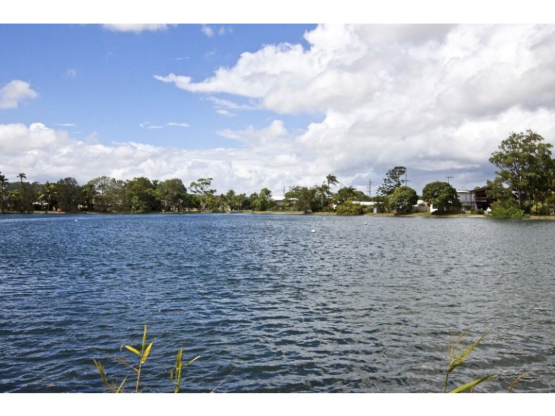 16 Philippine Parade ‘Lakeside Bakery’, Palm Beach QLD 4221