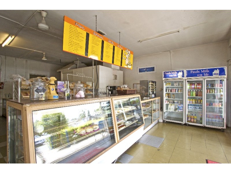 16 Philippine Parade ‘Lakeside Bakery’, Palm Beach QLD 4221