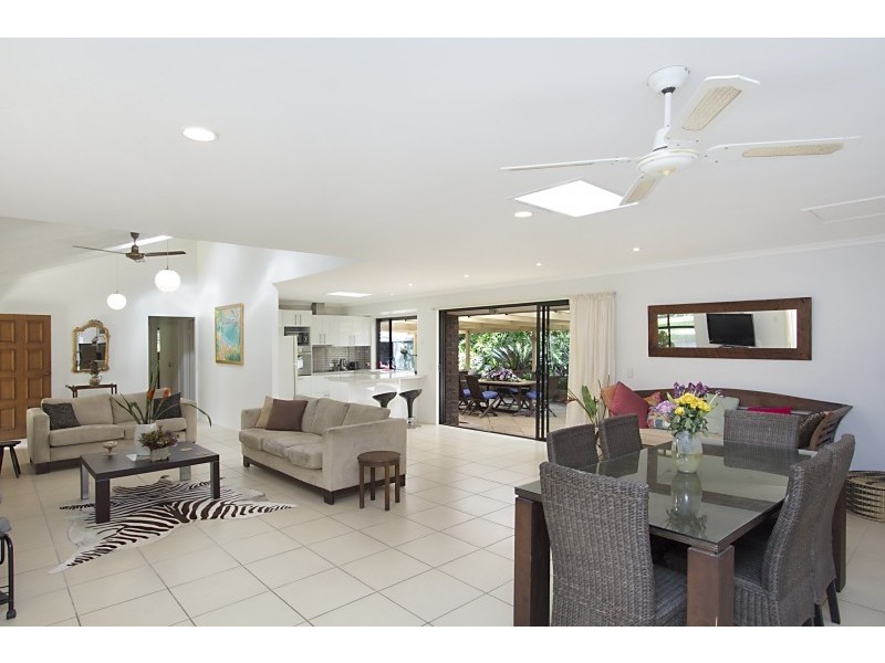 19 Tuesday Drive, Tallebudgera Valley QLD 4228