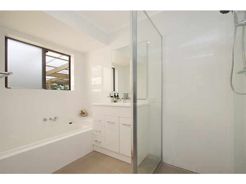 19 Tuesday Drive, Tallebudgera Valley QLD 4228