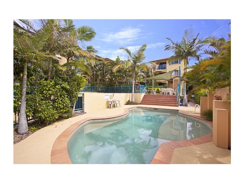 13/27-29 Dutton St ‘Sunrise Sea’, Coolangatta QLD 4225