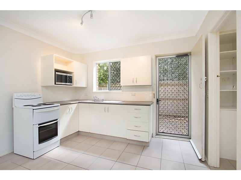 4/58 Sarawak Avenue, Palm Beach QLD 4221