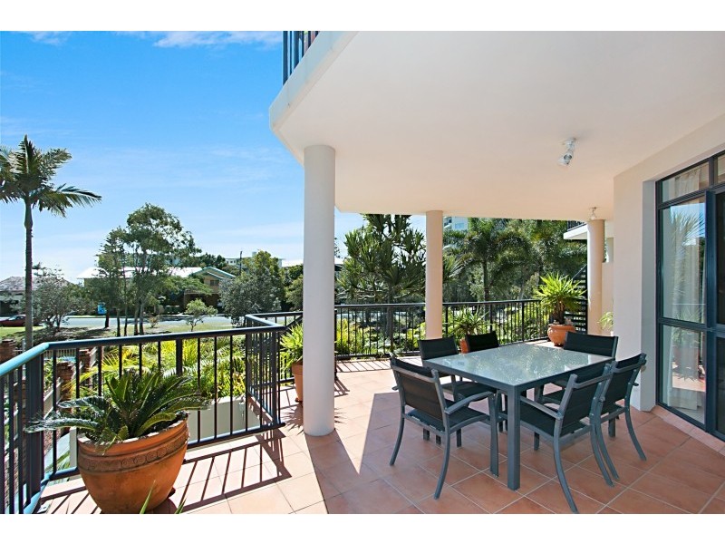1/13 South Street ‘Ashbrooke Court’, Kirra QLD 4225