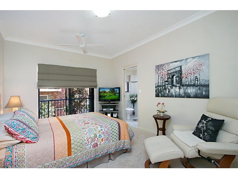 1/13 South Street ‘Ashbrooke Court’, Kirra QLD 4225