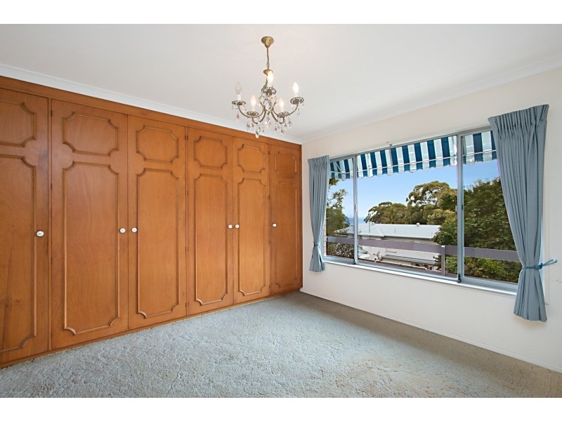 64 Rutledge Street, Coolangatta QLD 4225