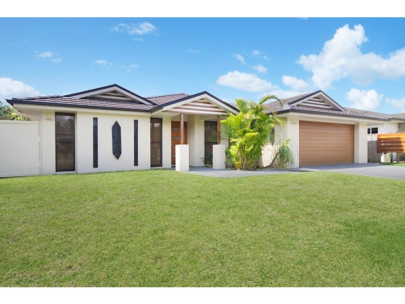 92 Botanical Cct, Banora Point NSW 2486