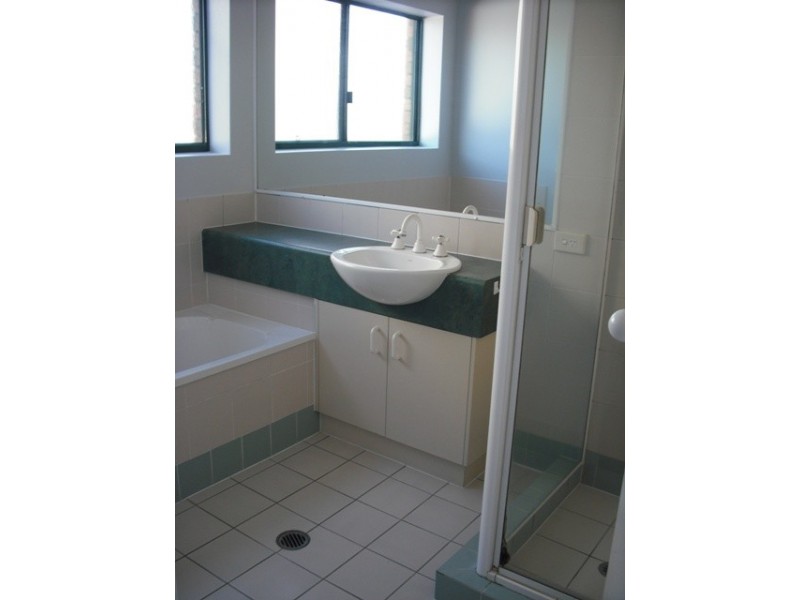 6/52 Pacific Parade, Bilinga QLD 4225