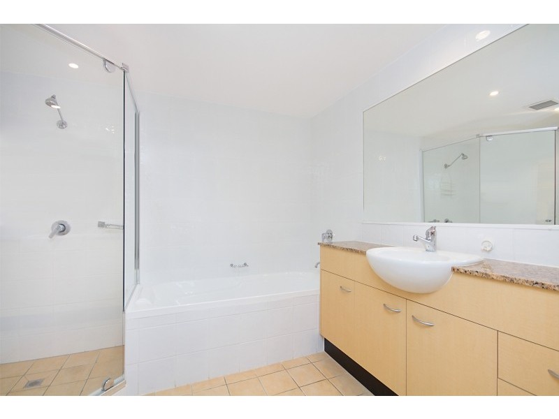 303/4-10 Douglas Street ‘Kirra Beach Luxury Apartments’, Kirra QLD 4225