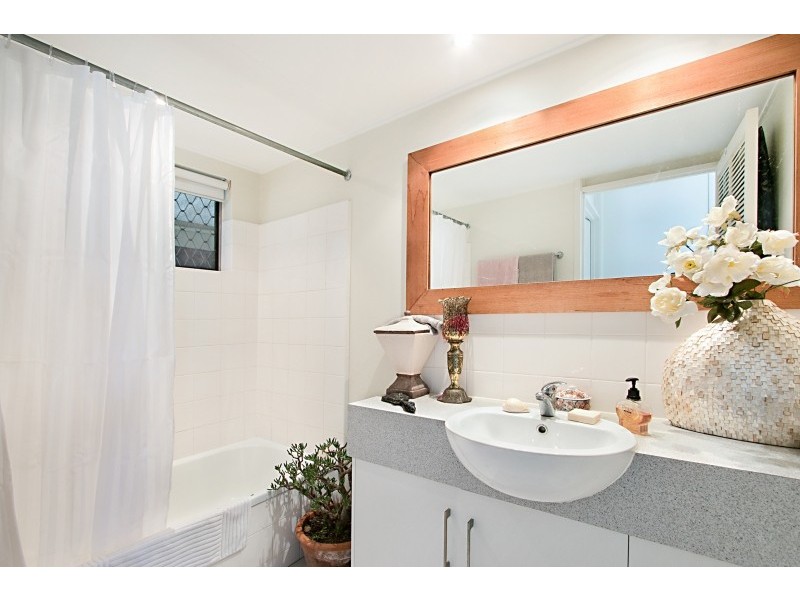 1/200 Pacific Parade ‘Beachside’, Bilinga QLD 4225