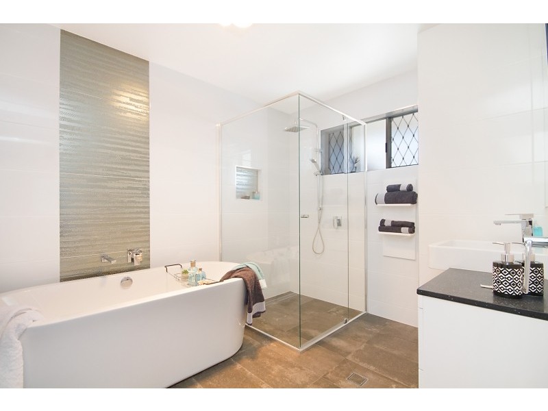 1 & 2/77 Ducat Street, Tweed Heads NSW 2485