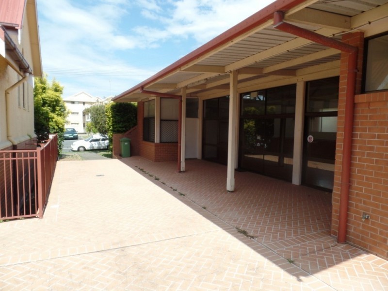 15 Dutton Street, Coolangatta QLD 4225