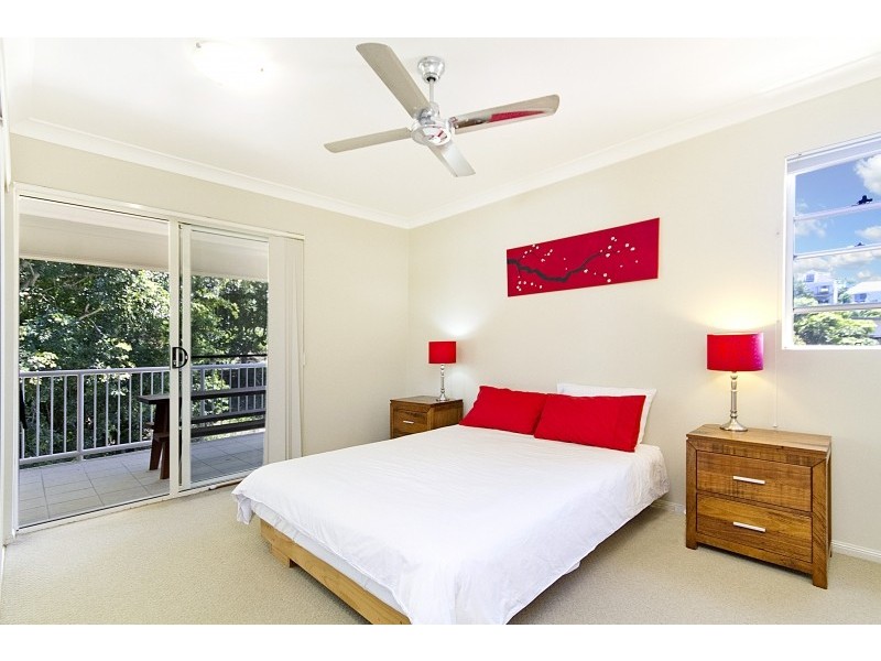 7/91 Mclean Street, Coolangatta QLD 4225