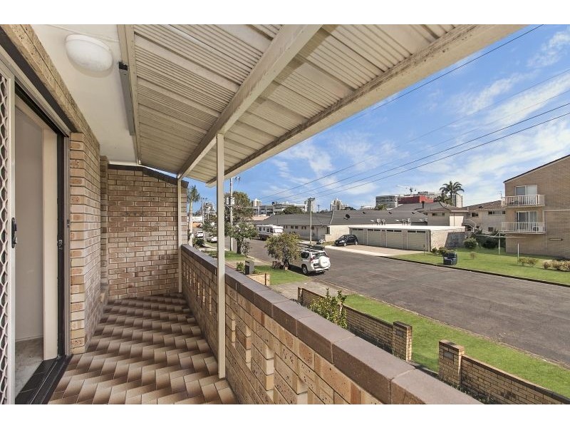 2/6 McGregor Crescent, Tweed Heads NSW 2485
