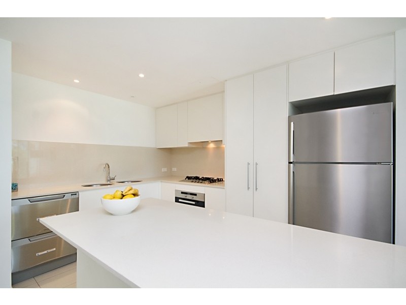 GO2/2-8 Creek Street ‘Kirra Surf’, Kirra QLD 4225