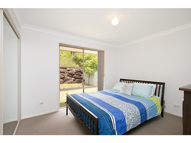 8 Stonehaven Way, Banora Point NSW 2486