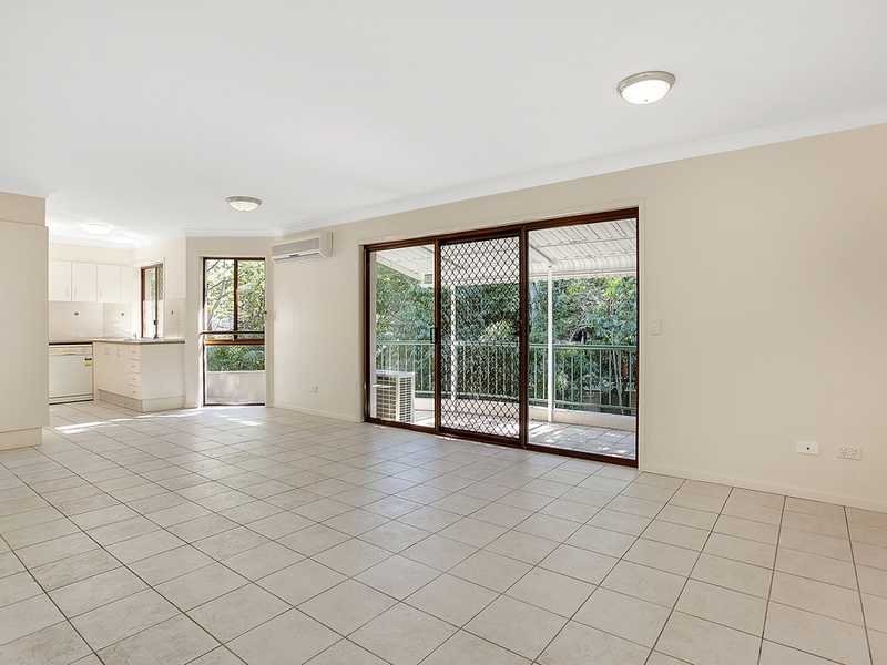 12/1 Burrabee Street, Burleigh Heads QLD 4220