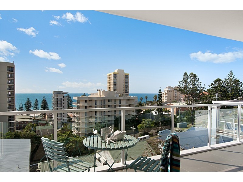 2/1-3 Boundary Street, Rainbow Bay QLD 4225