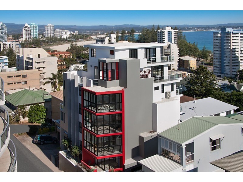 2/1-3 Boundary Street, Rainbow Bay QLD 4225