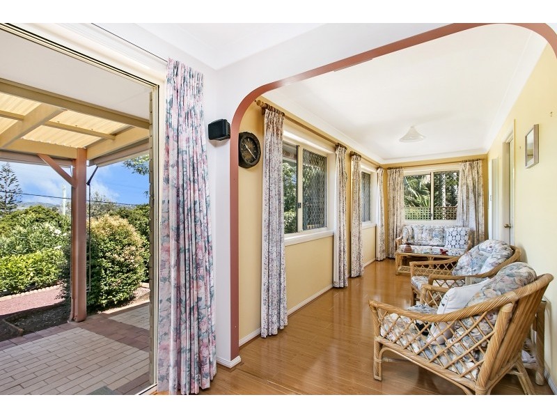 2 Gumnut Grove, Banora Point NSW 2486