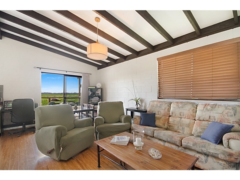 10 Irving Street, Tumbulgum NSW 2490