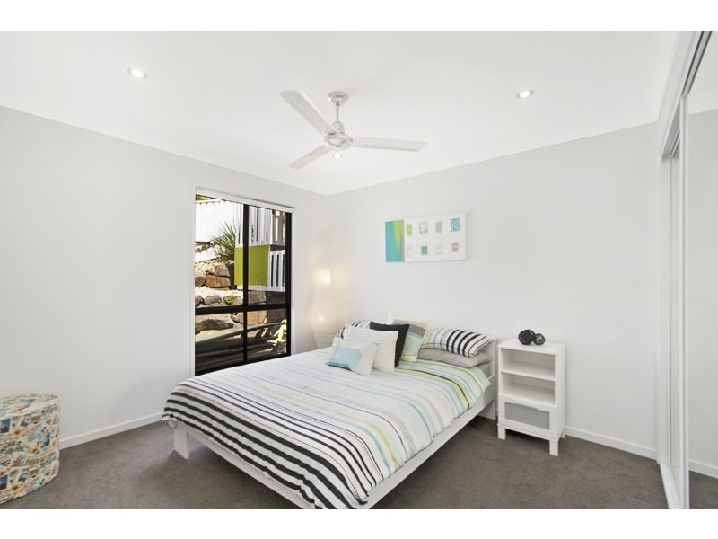 3 Buncrana Terrace, Banora Point NSW 2486