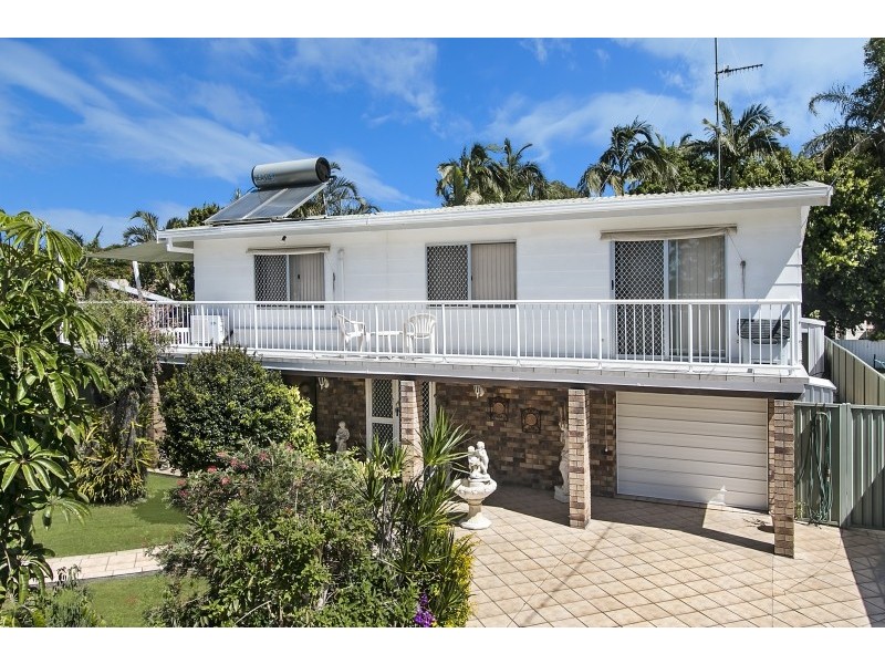6 Tamarind Avenue, Cabarita Beach NSW 2488