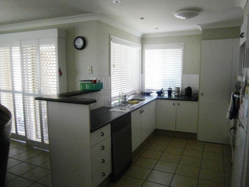 2/2 Janal Place, Currumbin Waters QLD 4223