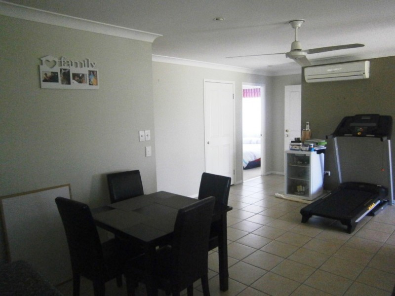 2/2 Janal Place, Currumbin Waters QLD 4223