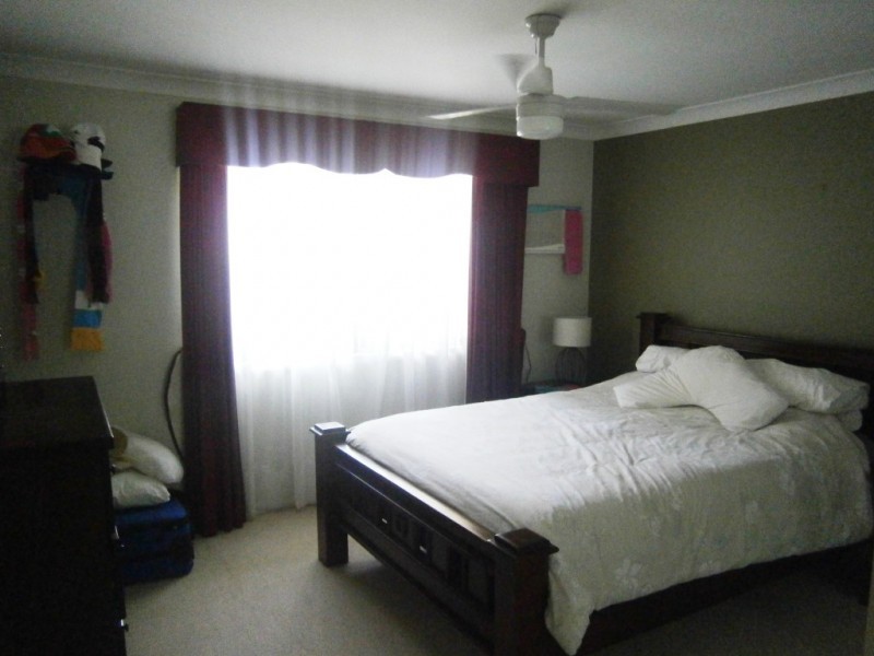 2/2 Janal Place, Currumbin Waters QLD 4223