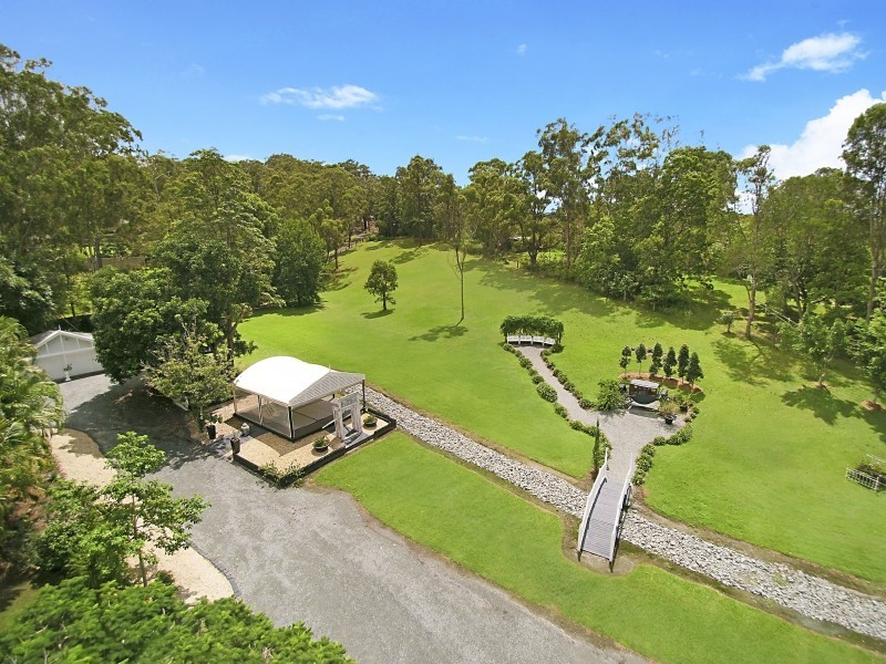 268 Tallebudgera Creek Road ‘Teavine House’, Tallebudgera Valley QLD 4228