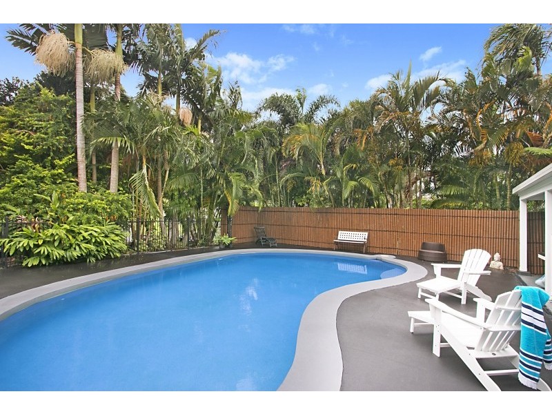 268 Tallebudgera Creek Road ‘Teavine House’, Tallebudgera Valley QLD 4228