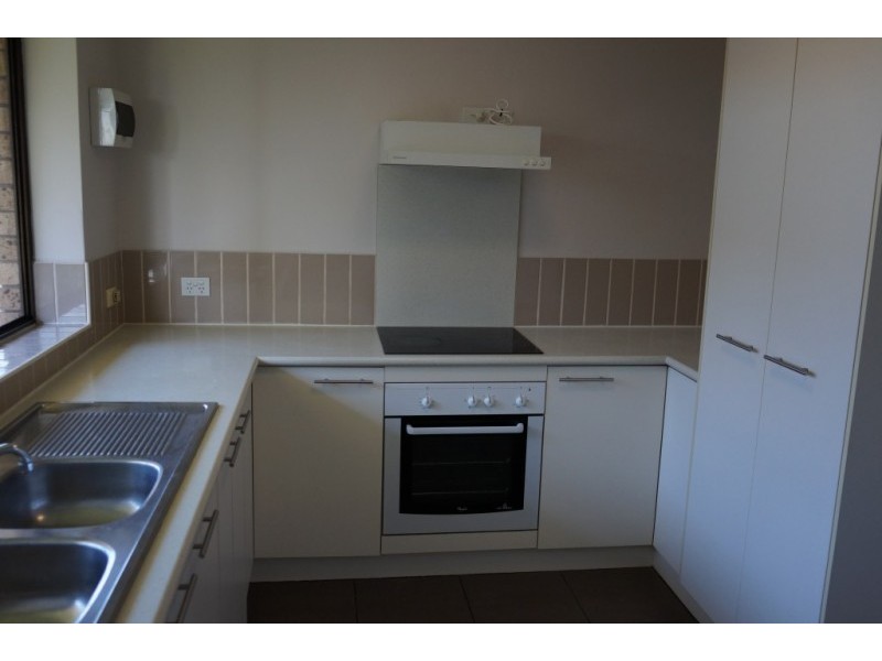 8/123 Golden Four Drive, Bilinga QLD 4225