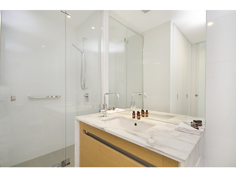 401/1-3 Douglas Street ‘Nirvana’, Kirra QLD 4225