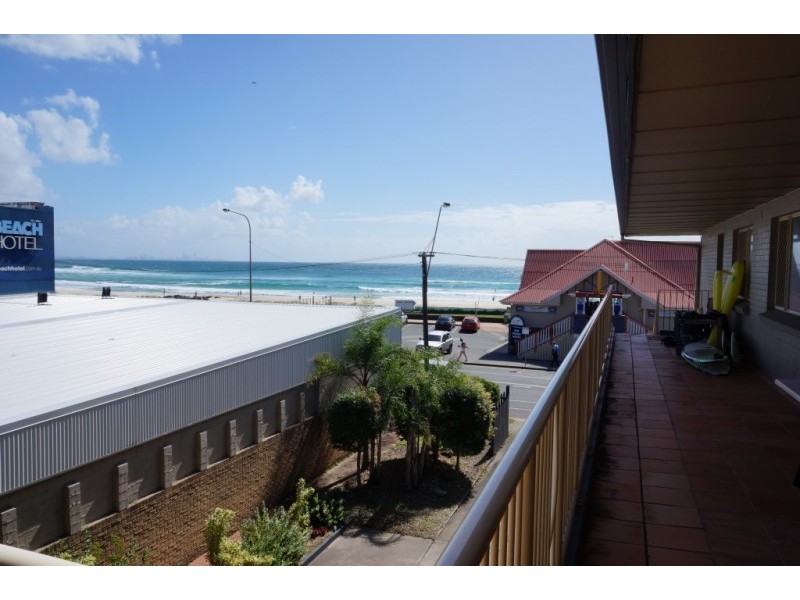 8/10 Marine Parade, Kirra QLD 4225