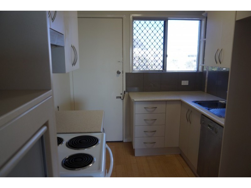 8/10 Marine Parade, Kirra QLD 4225
