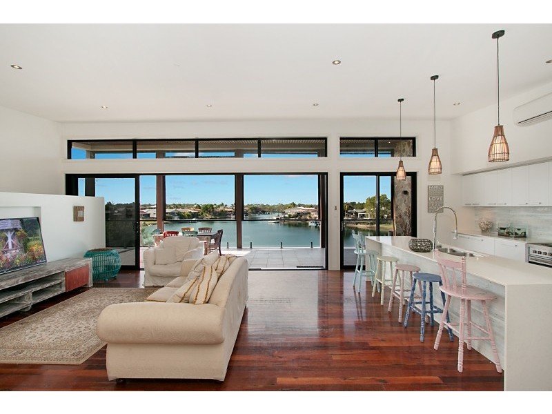 76 Old Ferry Road, Banora Point NSW 2486