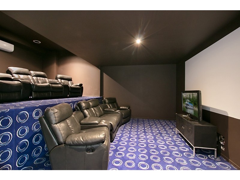 76 Old Ferry Road, Banora Point NSW 2486