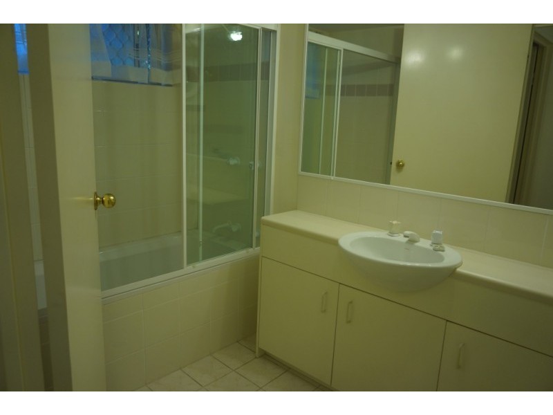 8/22 Binya Avenue, Tweed Heads NSW 2485