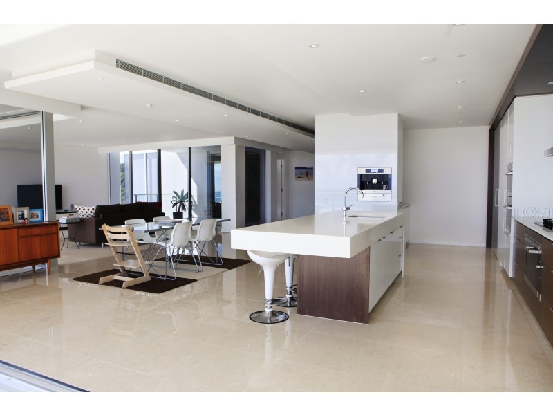 302/1 Haig Street ‘Elysee’, Kirra QLD 4225