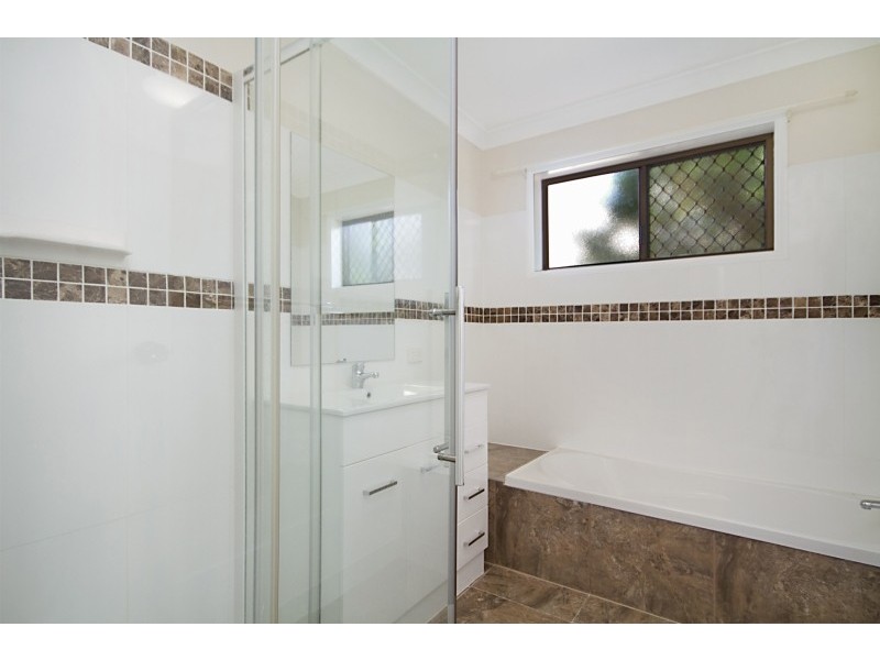 1/30 Bambaroo Crescent, Tweed Heads NSW 2485