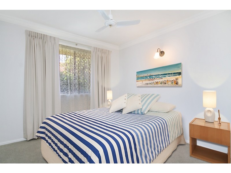 1/30 Bambaroo Crescent, Tweed Heads NSW 2485