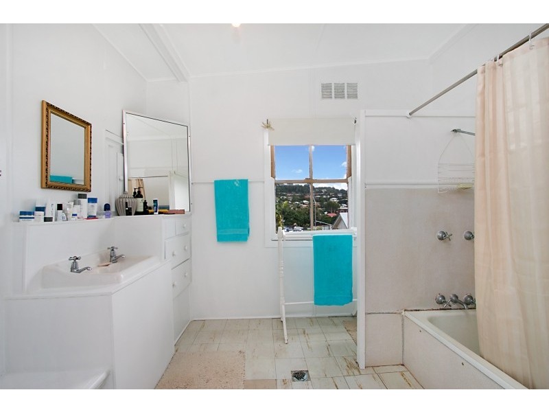 1 Monastery Lane aka 4 Terranora Terrace, Tweed Heads NSW 2485