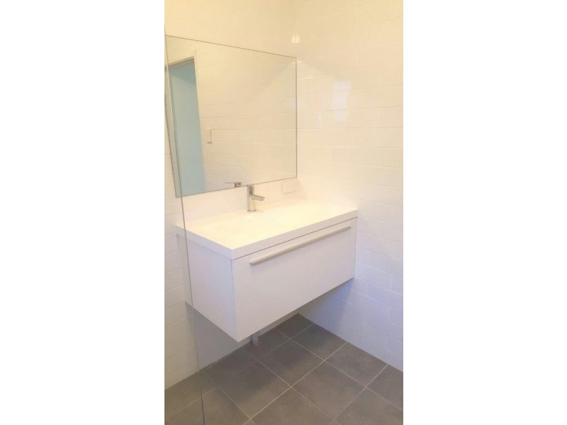 1/12 Coyne street, Kirra QLD 4225